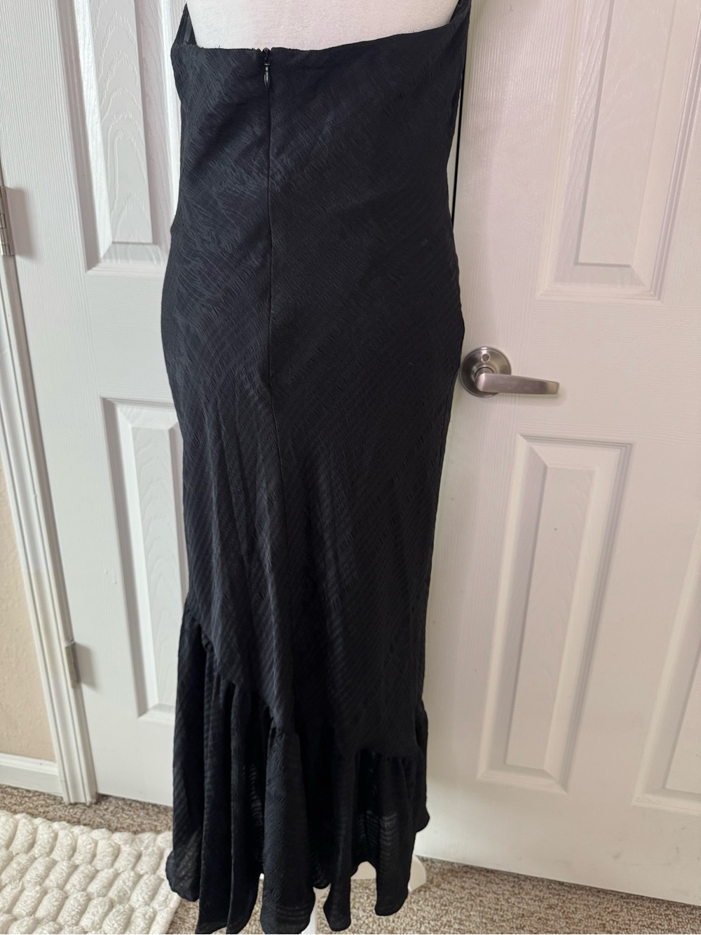 Astr The Label Black Halter Maxi Dress Size M Backless Elegant Evening Gown - Picture 9 of 11